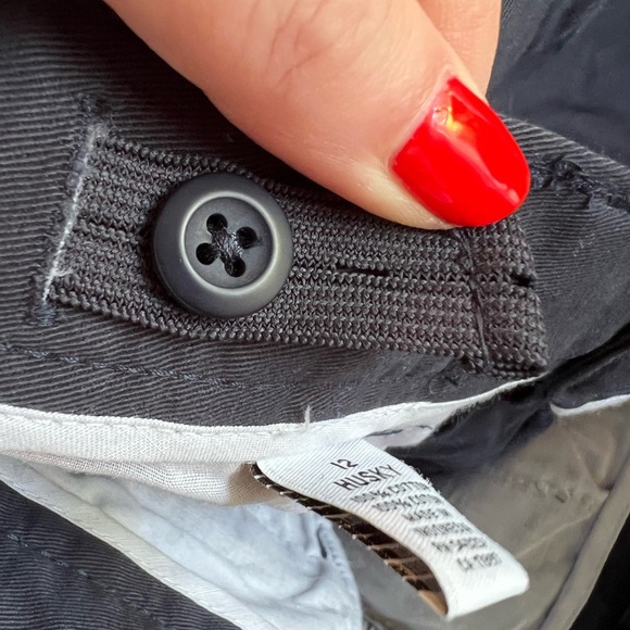 Old Navy boys 12 husky adjustable waist flat front school uniform shorts, EUC - Picture 3 of 9